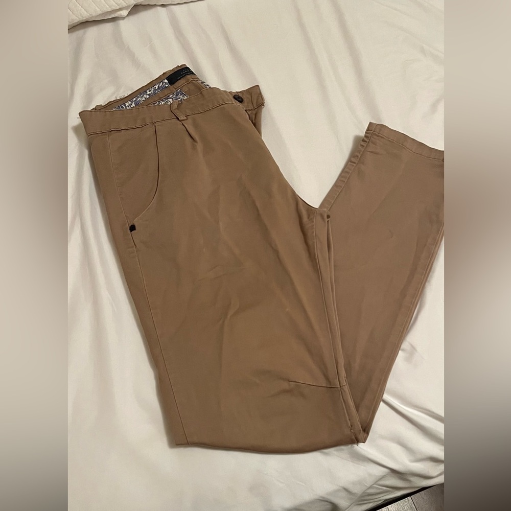 Zara Men's Khaki Straight Leg Pants Size 32